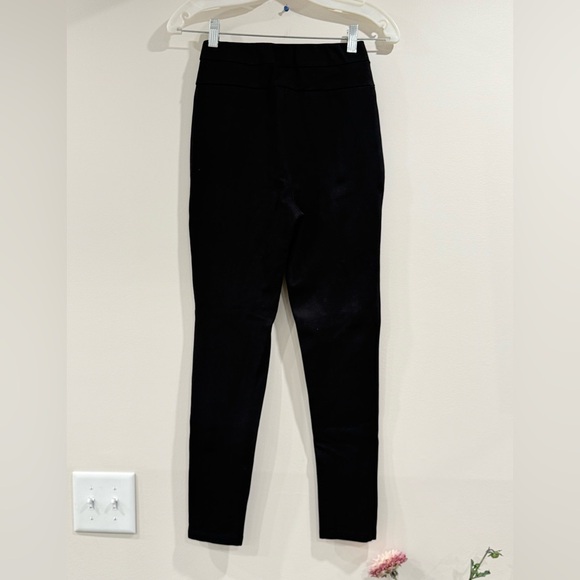 🔥Zara Black High-Waisted Pants with gold Buttons🔥 - Picture 2 of 9